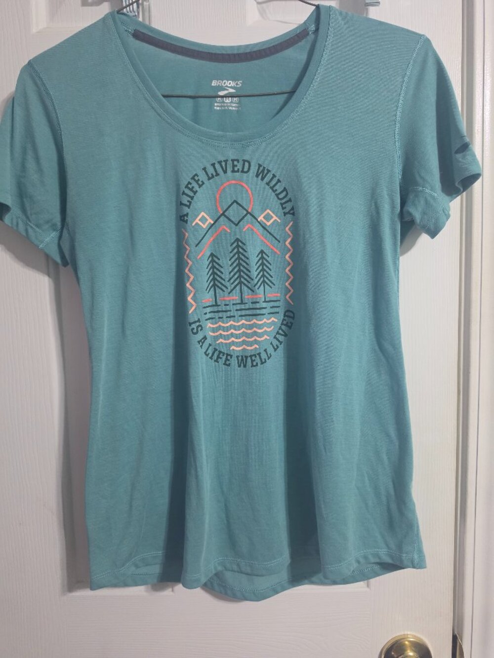 Brooks a Wild Life Tee